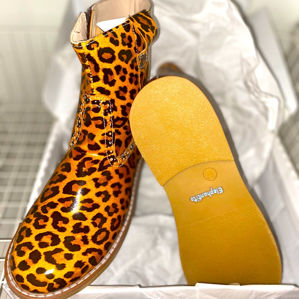 Elephantito girls Genuine Patent Leather boots.